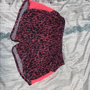 I’m selling athletic shorts from old navy active